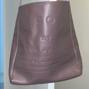 Marc Jacobs Messenger Bag (Lilac)